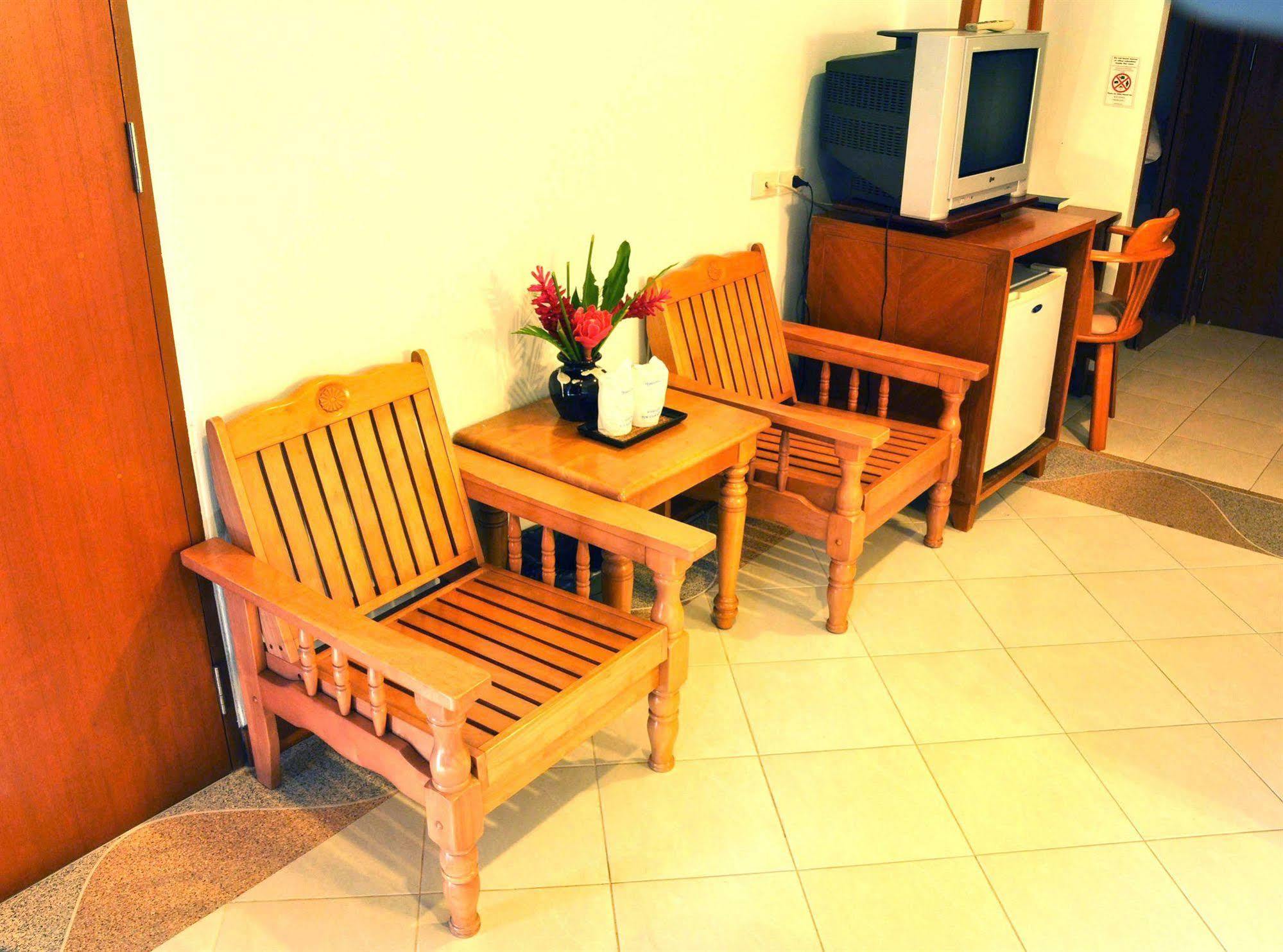 Oyo 385 Aonang President Hotel Ao Nang Екстериор снимка